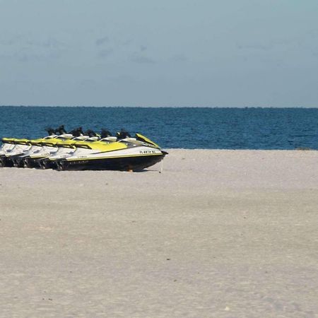 Wyndham Garden Fort Myers Beach Extérieur photo