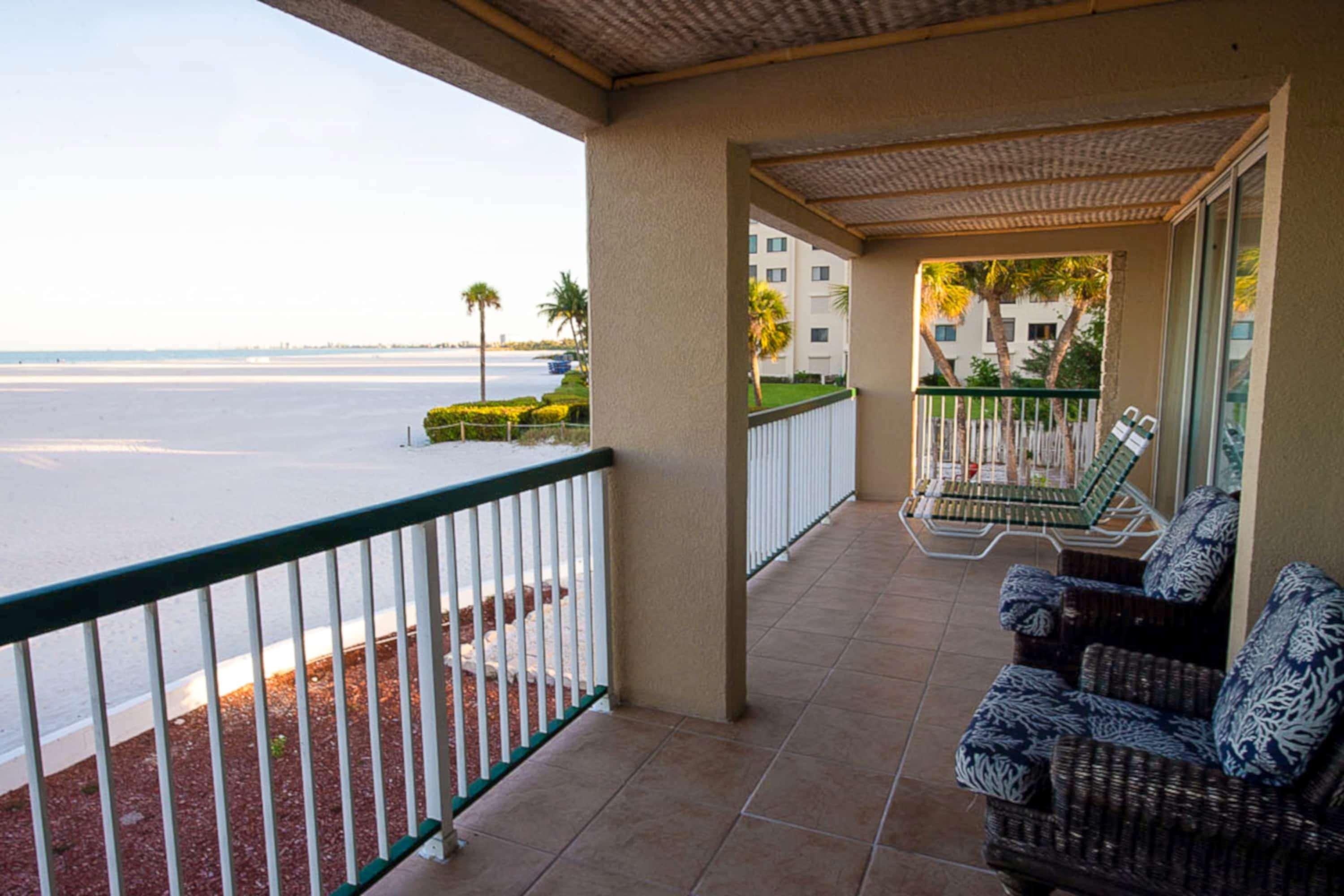 Wyndham Garden Fort Myers Beach Extérieur photo