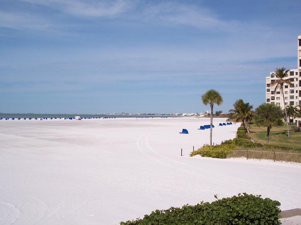 Wyndham Garden Fort Myers Beach Extérieur photo